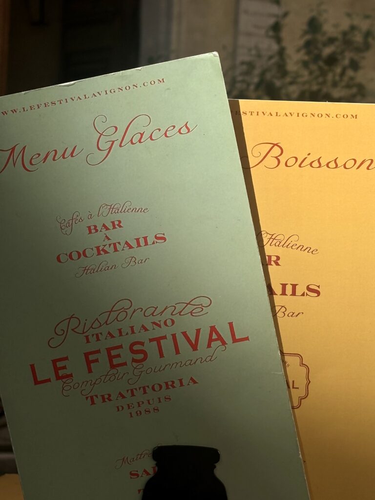 Menus du restaurant Le Festival à Avignon, Ristorante Italiano Trattoria depuis 1988, menu glaces et boissons