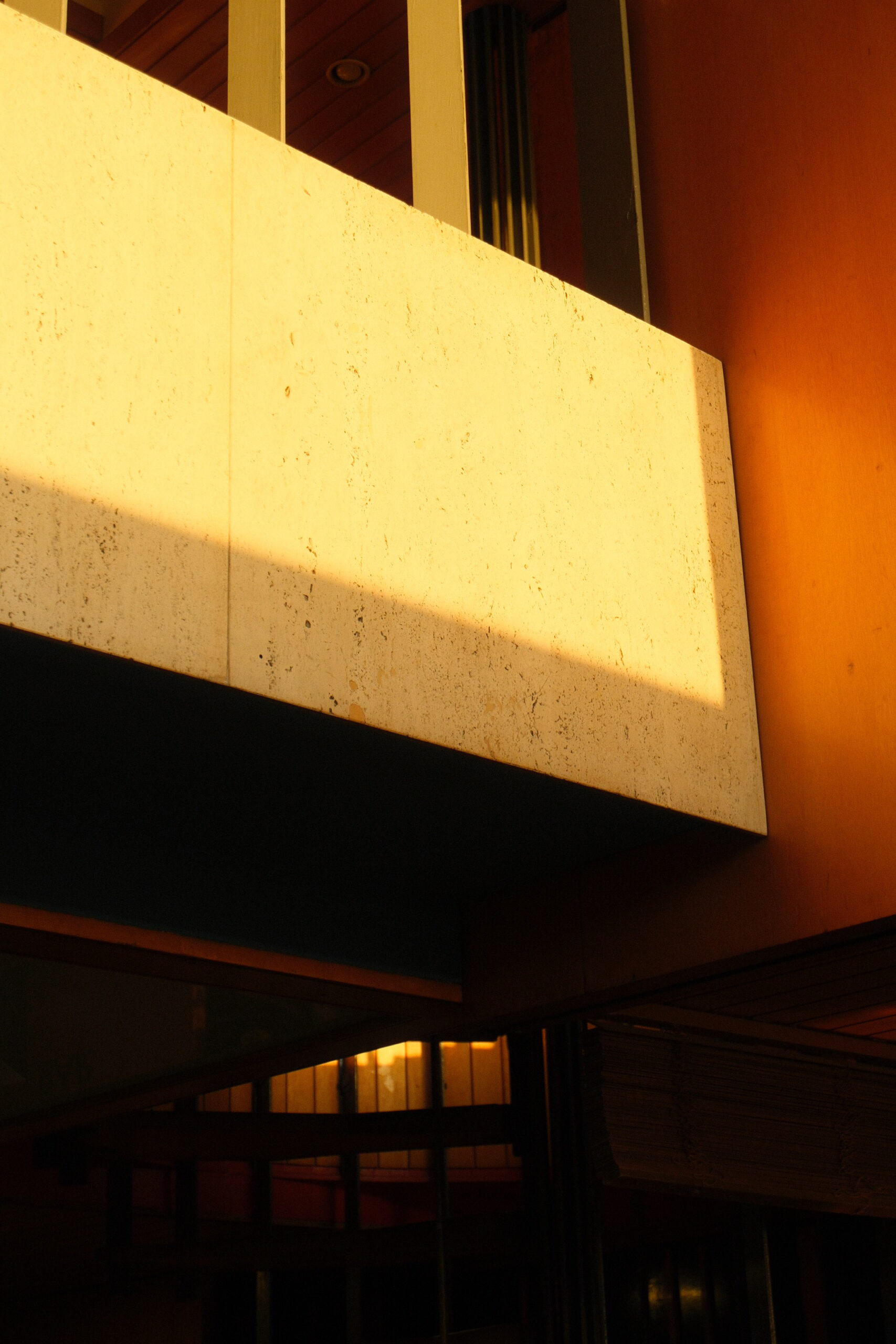Photographie prise à l’intérieur de l’Hôtel Le Corbusier à Marseille