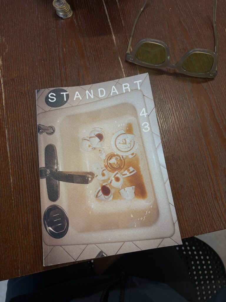 Couverture du magazine Standart numéro 43, l’un des magazines préférés de Tamara Chaudesaigues.